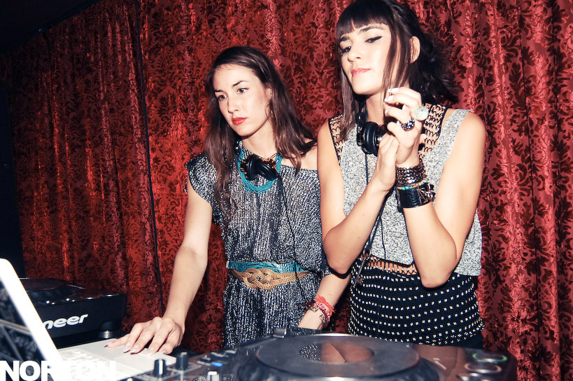 Voyeur - Posso the DJ, photograph 23