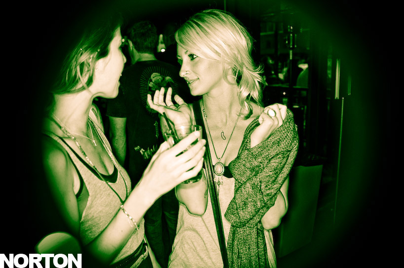 Shark Attack + Toxic Avenger @ Voyeur, photograph 7
