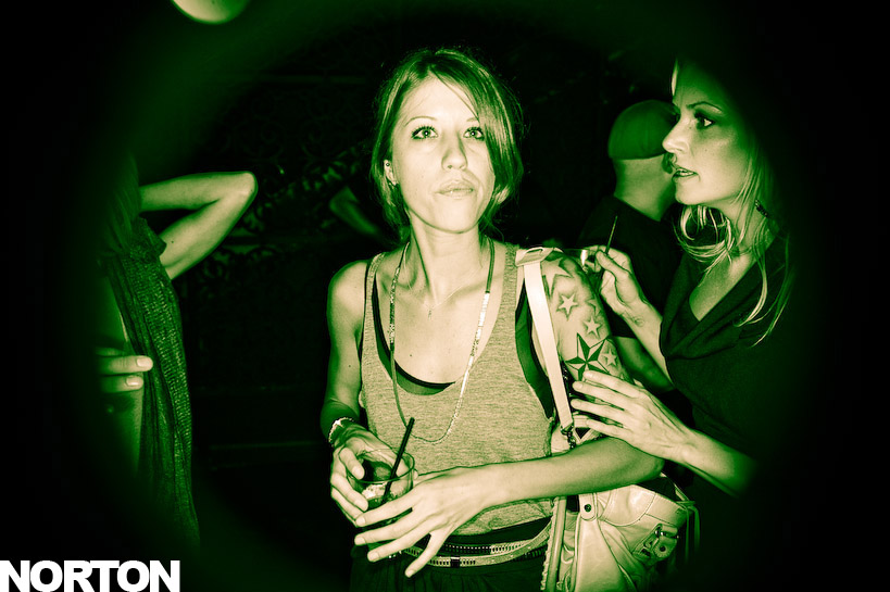 Shark Attack + Toxic Avenger @ Voyeur, photograph 11