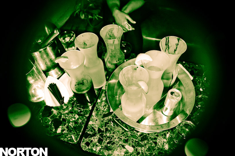 Shark Attack + Toxic Avenger @ Voyeur, photograph 18