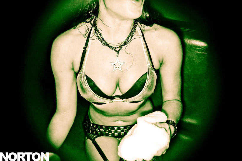 Shark Attack + Toxic Avenger @ Voyeur, photograph 34