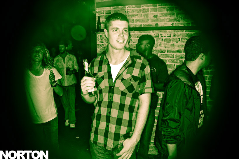 Shark Attack + Toxic Avenger @ Voyeur, photograph 69
