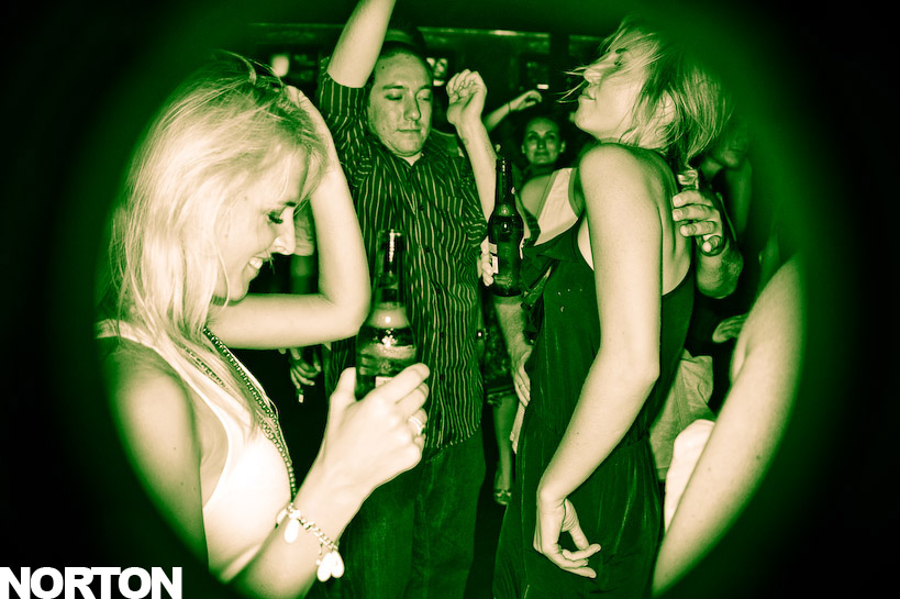 Shark Attack + Toxic Avenger @ Voyeur, photograph 71
