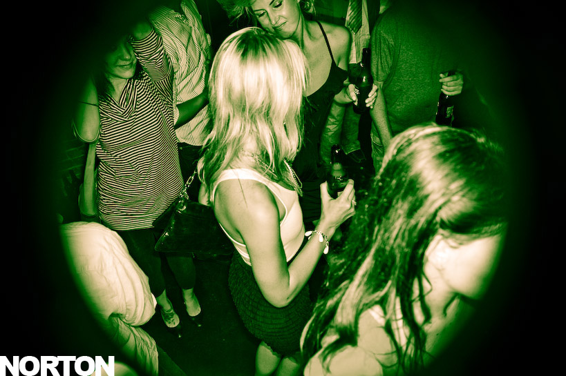 Shark Attack + Toxic Avenger @ Voyeur, photograph 81