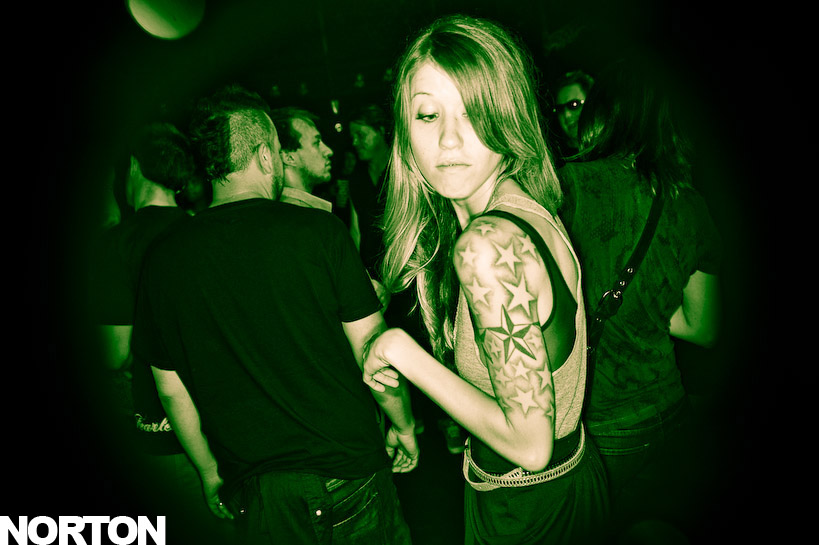 Shark Attack + Toxic Avenger @ Voyeur, photograph 110