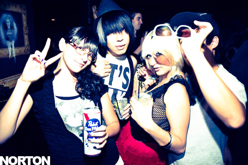 IHEARTCOMIX Party @ Voyeur, photograph 12