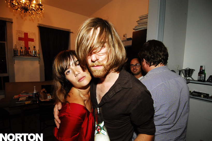 Glass Candy @ Voyeur, photograph 128