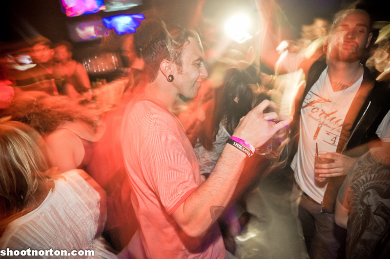 Pendulum @ Voyeur SD, photograph 14