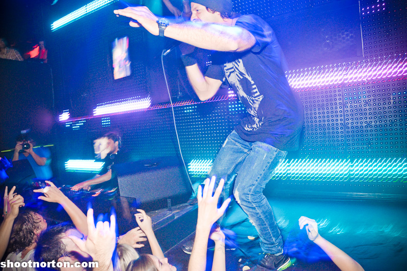 Pendulum @ Voyeur SD, photograph 83