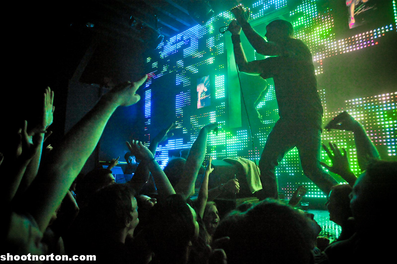 Pendulum @ Voyeur SD, photograph 91