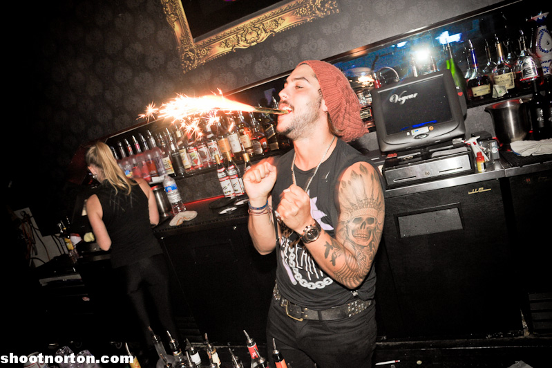 Pendulum @ Voyeur SD, photograph 161