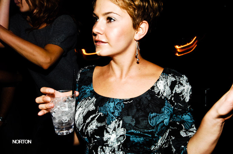 Wednesday Wanderings - Syrah, Voyeur, Bar Pink, photograph 35
