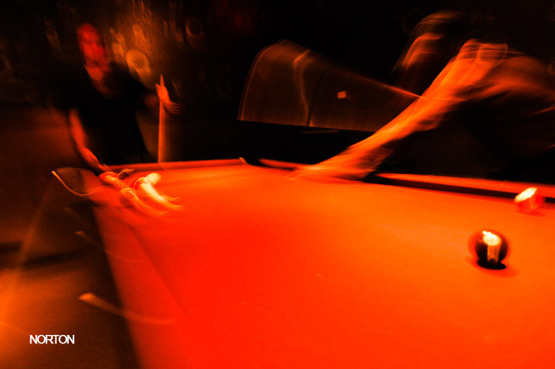 Wednesday Wanderings - Syrah, Voyeur, Bar Pink, photograph 53